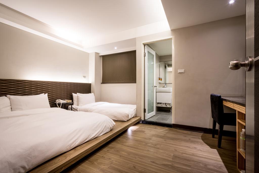 Royal Garden Hotel Taipei Exterior photo